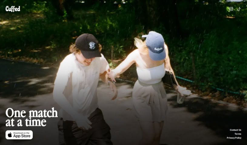 Screenshot of Cuffed Dating