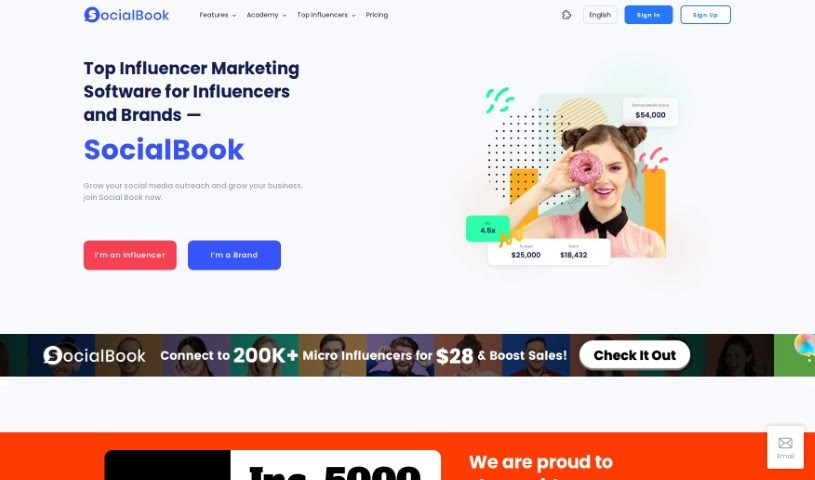 Screenshot of SocialBook